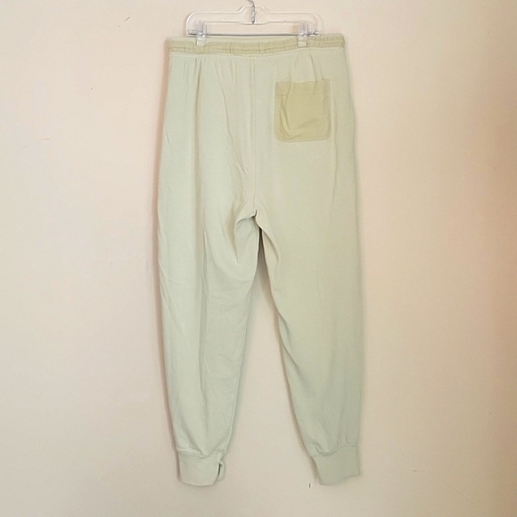 aerie Joggers - Picture 4 of 8